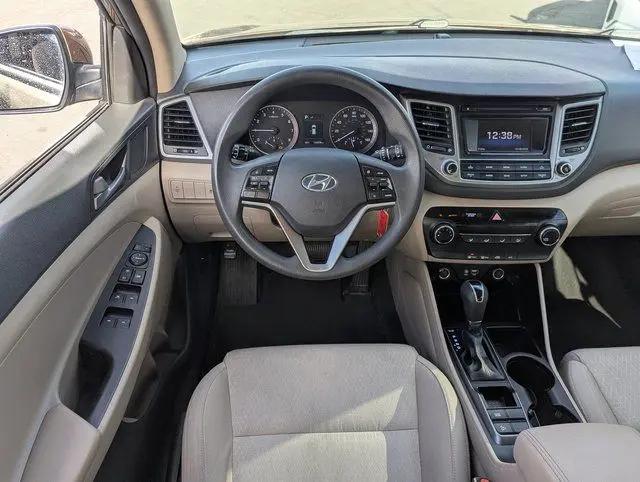 2016 Hyundai Tucson SE