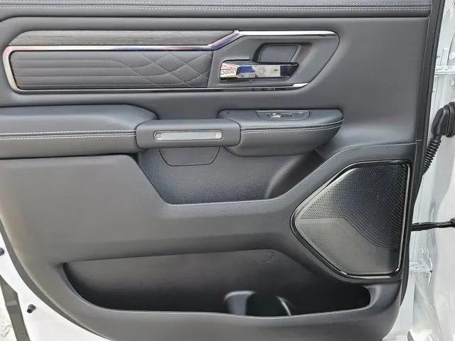 2026 Ram 1500 Limited Crew Cab 4x4 57 Box