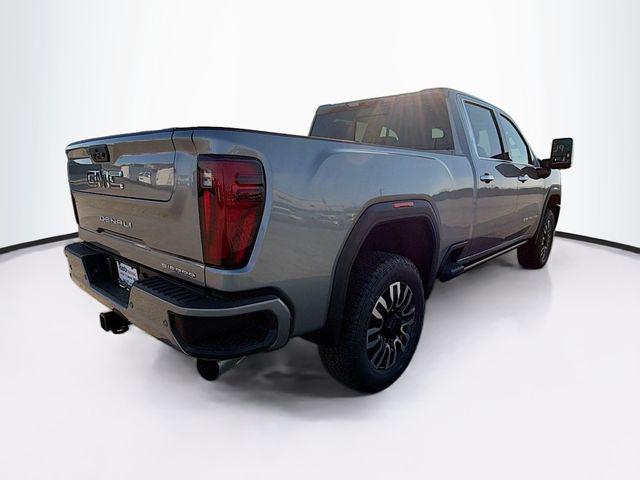 2026 GMC Sierra 2500HD Crew Cab, Standard Bed, Denali Ultimate, 4WD