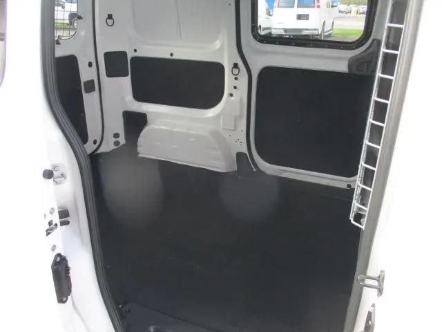 2021 Nissan NV200 Compact Cargo SV Xtronic CVT