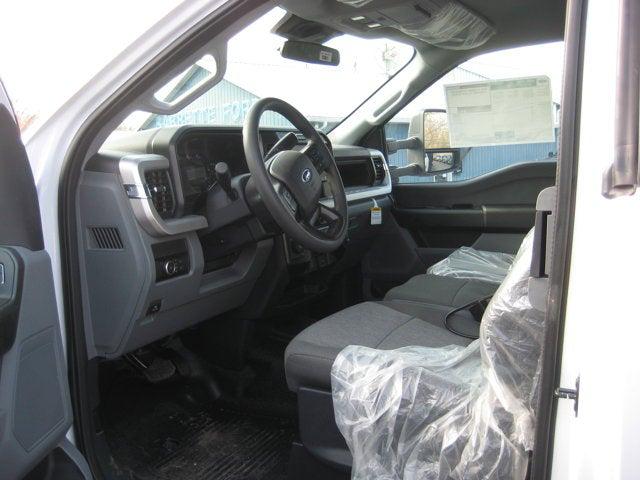 2026 Ford F-550 XL