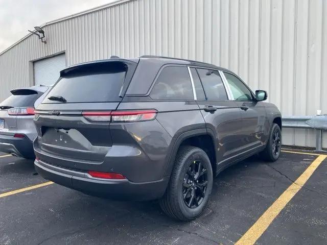 2026 Jeep Grand Cherokee Altitude 4x4