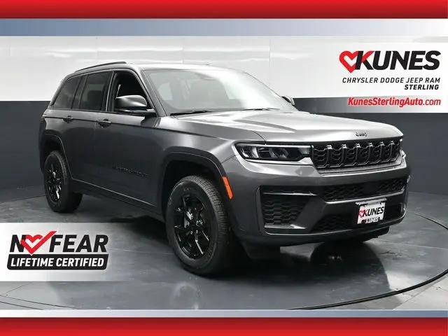 2026 Jeep Grand Cherokee Altitude 4x4 for sale in Sterling, IL