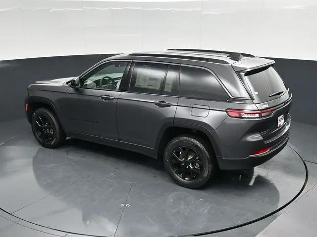 2026 Jeep Grand Cherokee Altitude 4x4