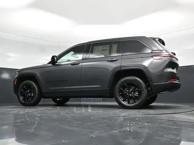 2026 Jeep Grand Cherokee Altitude 4x4