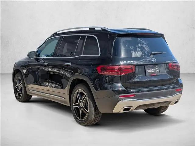 2026 Mercedes-Benz GLB 4MATIC