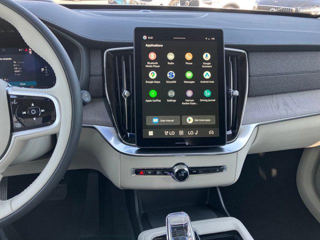 2026 Volvo XC90 Ultra, B6 AWD Gas (mild hybrid), Gasoline, Bright, 7 Seats
