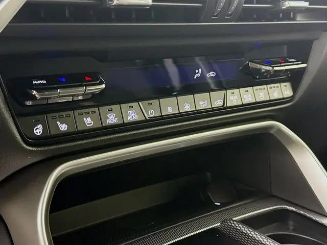 2026 Mazda X-90 3.3 Turbo Premium Plus