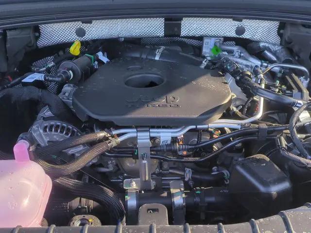 2026 Jeep Grand Cherokee Altitude 4x4