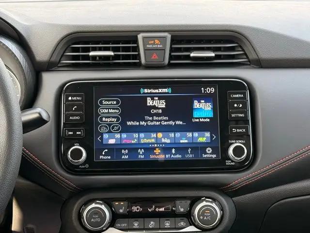 2025 Nissan Versa 1.6 SR