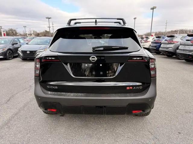 2026 Nissan Kicks SR
