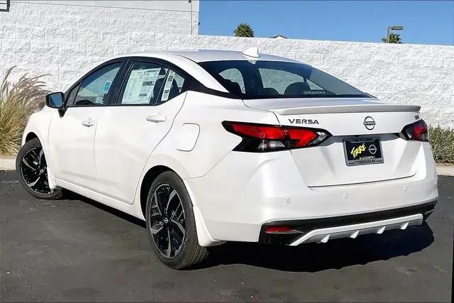 2025 Nissan Versa 1.6 SR