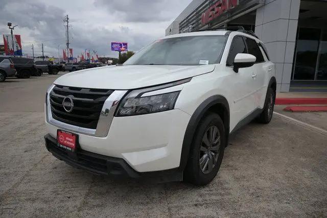 2024 Nissan Pathfinder SV FWD for sale in Victoria, TX
