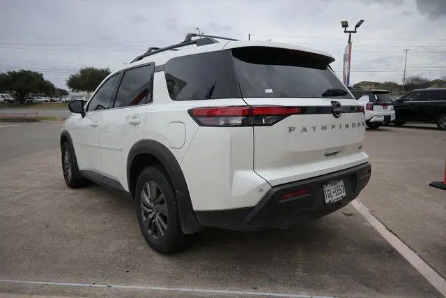 2024 Nissan Pathfinder SV FWD