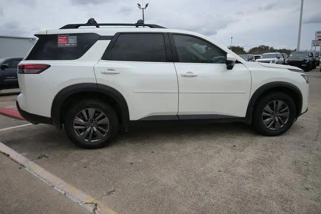 2024 Nissan Pathfinder SV FWD
