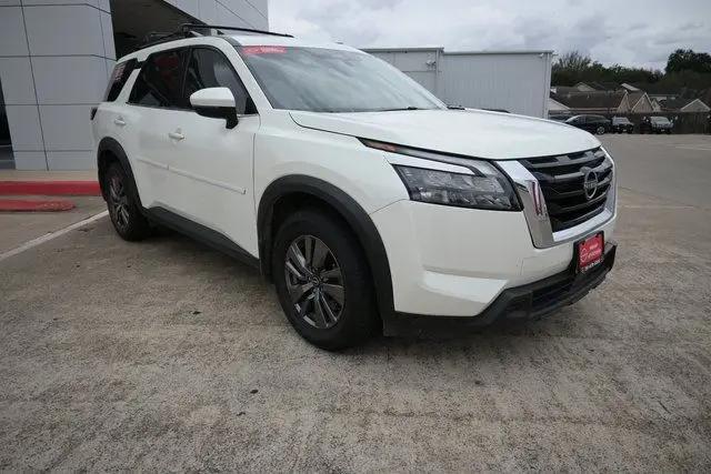 2024 Nissan Pathfinder SV FWD
