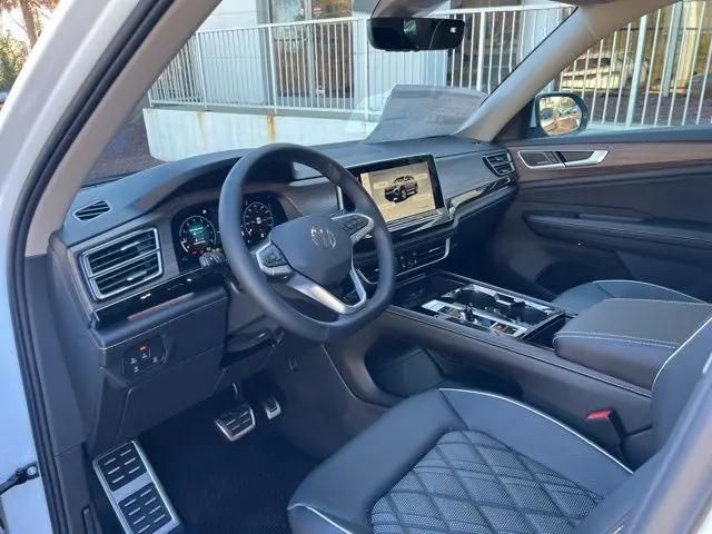 2026 Volkswagen Atlas SEL Premium R-Line