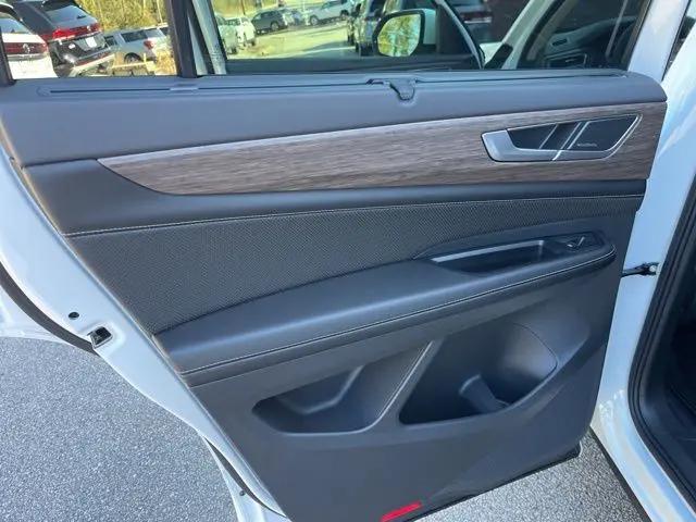 2026 Volkswagen Atlas SEL Premium R-Line