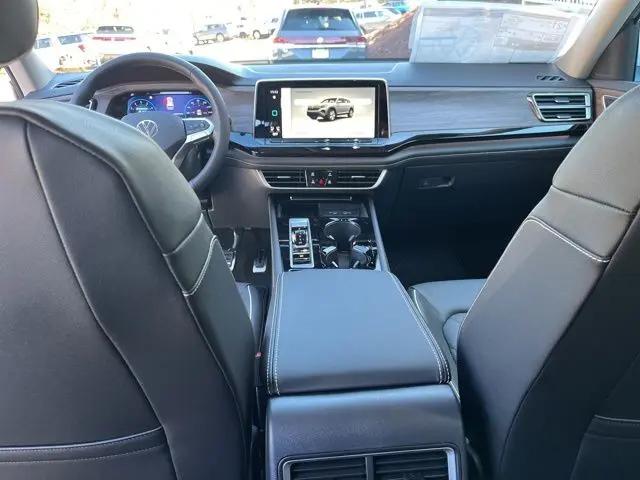 2026 Volkswagen Atlas SEL Premium R-Line