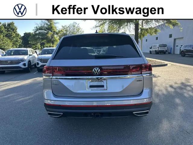2026 Volkswagen Atlas SE with Technology