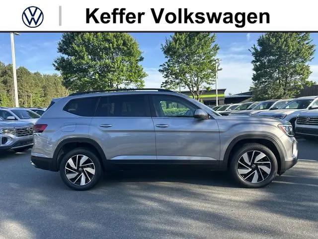 2026 Volkswagen Atlas SE with Technology