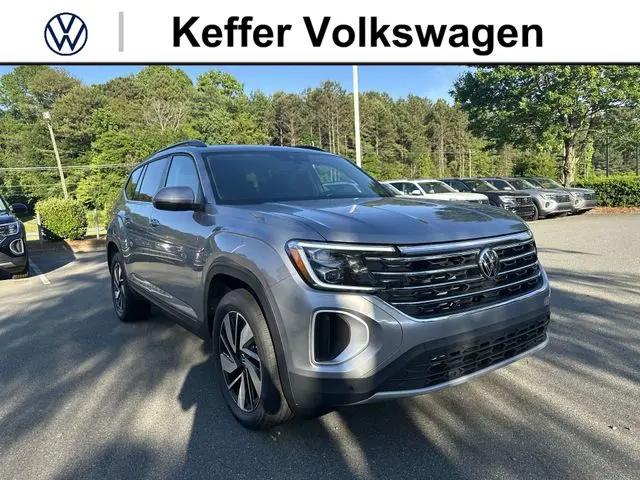 2026 Volkswagen Atlas SE with Technology