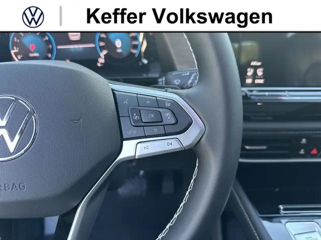 2026 Volkswagen Atlas SE with Technology