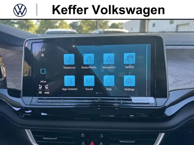 2026 Volkswagen Atlas SE with Technology