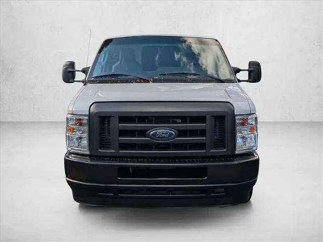 2024 Ford E-350 Cutaway Base