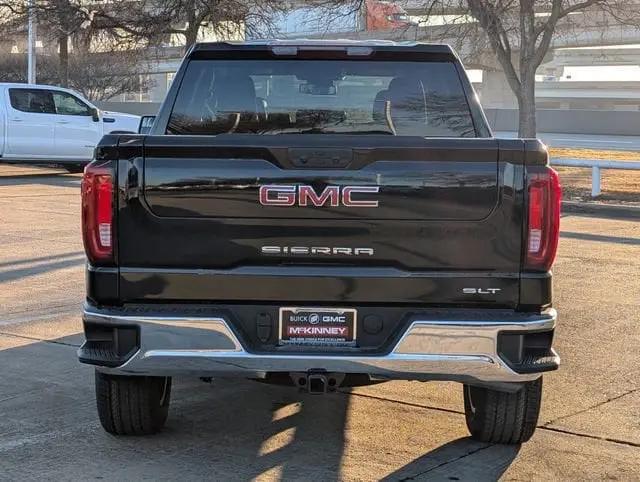 2026 GMC Sierra 1500 Crew Cab, Short Bed, SLT, RWD