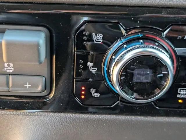 2026 GMC Sierra 1500 Crew Cab, Short Bed, SLT, RWD
