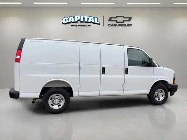 2025 Chevrolet Express Cargo Van RWD 2500 Regular Wheelbase WT