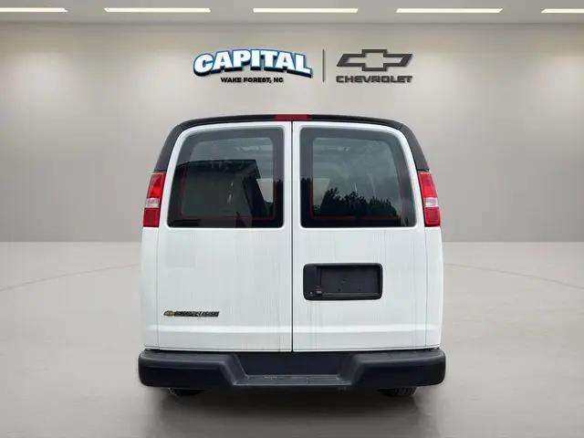 2025 Chevrolet Express Cargo Van RWD 2500 Regular Wheelbase WT