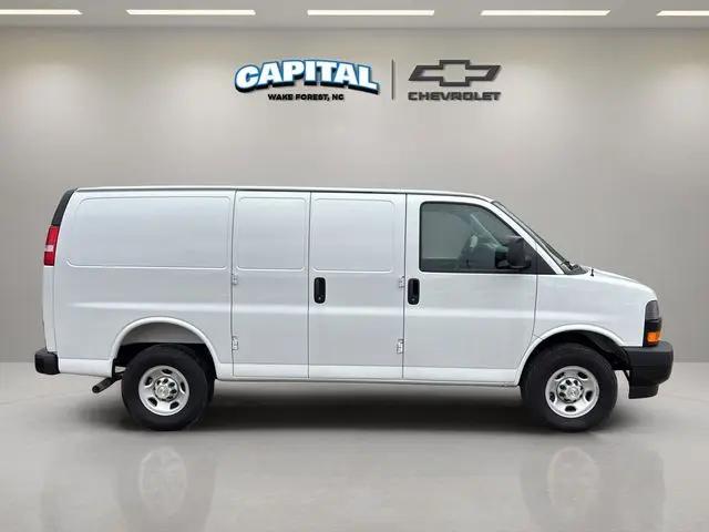2025 Chevrolet Express Cargo Van RWD 2500 Regular Wheelbase WT