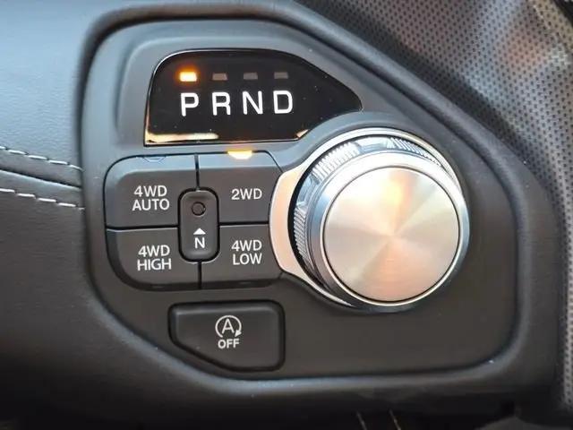 2026 Ram 1500 Limited Crew Cab 4x4 5'7" Box