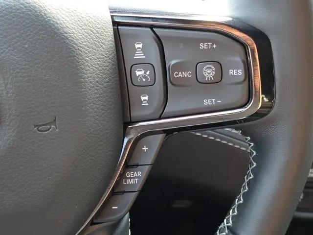2026 Ram 1500 Limited Crew Cab 4x4 5'7" Box