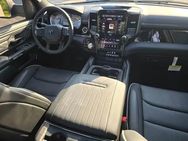2026 Ram 1500 Limited Crew Cab 4x4 5'7" Box