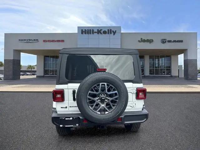 2026 Jeep Wrangler 4-Door Sahara 4x4