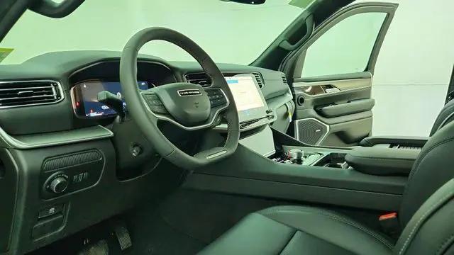 2026 Jeep Grand Wagoneer Limited Altitude 4x4