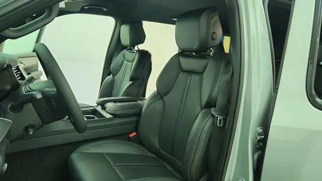 2026 Jeep Grand Wagoneer Limited Altitude 4x4