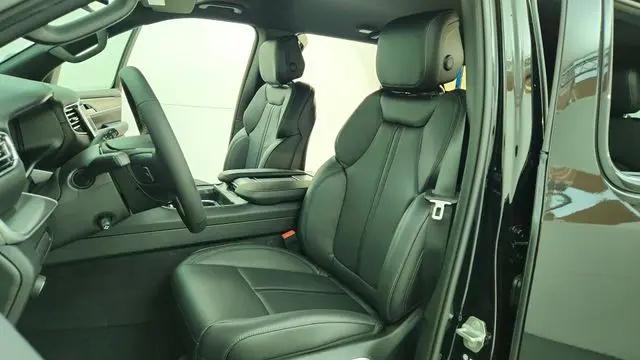 2026 Jeep Grand Wagoneer Limited Altitude 4x4