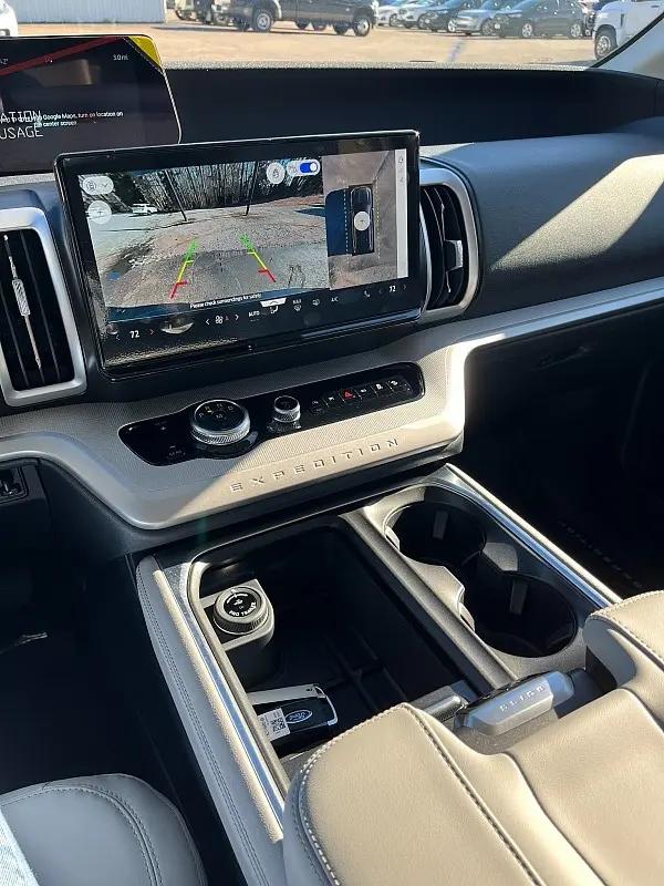 2026 Ford Expedition Active