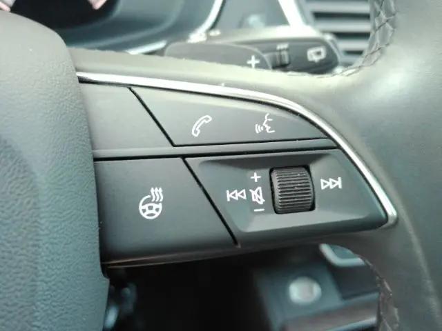 2025 Audi Q5 Premium 40 TFSI quattro S tronic