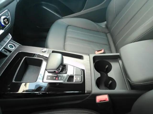 2025 Audi Q5 Premium 40 TFSI quattro S tronic