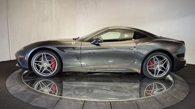 2017 Ferrari California T