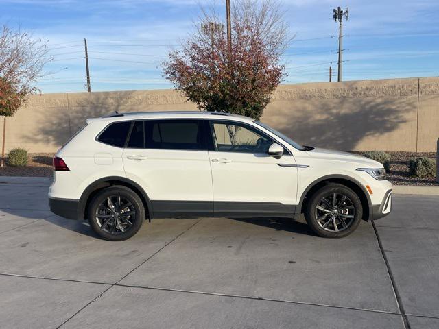 2024 Volkswagen Tiguan 2.0T SE