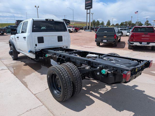 2026 RAM Ram 5500 Chassis Cab RAM 5500 TRADESMAN CHASSIS CREW CAB 4X4 84 CA