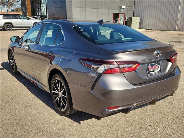 2024 Toyota Camry SE