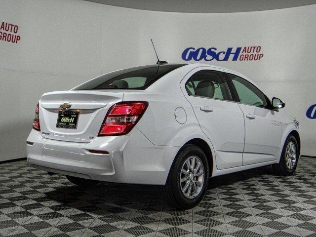 2017 Chevrolet Sonic LT