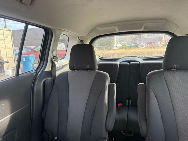 2012 Mazda Mazda5 Sport